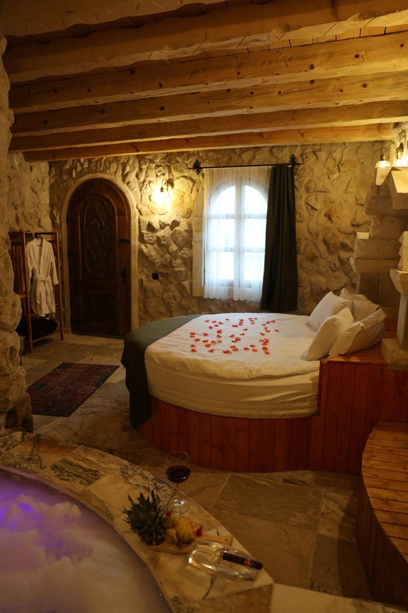 Hotel The Calypso Cave Ürgüp Esterno foto